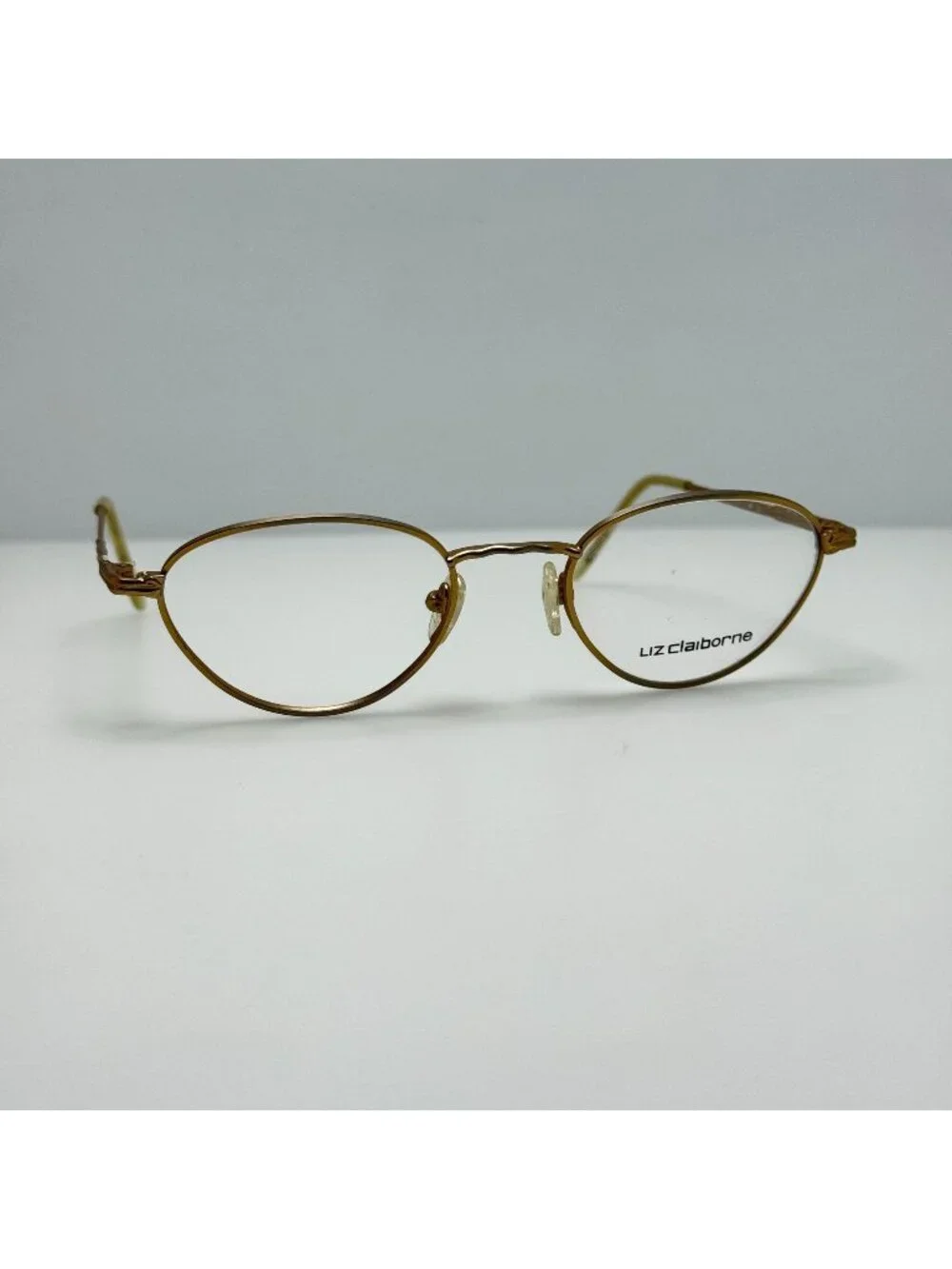 Liz Claiborne LC-134 MF Eye Glasses Eyeglasses Frames W/ Clip 49-20-135